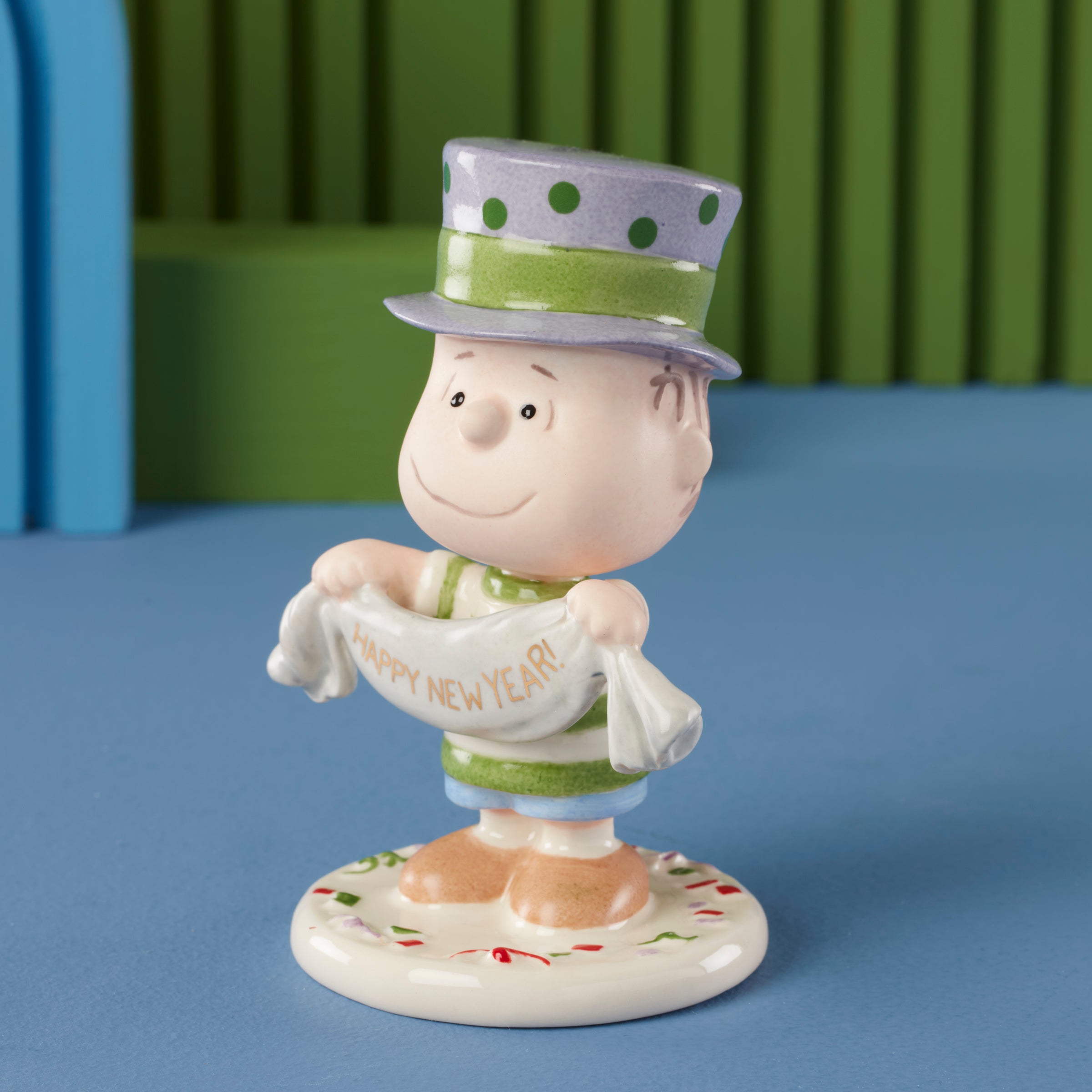 Peanuts 5-Piece New Year Figurine Set