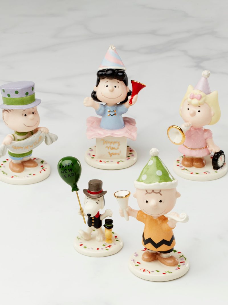 Peanuts 5-Piece New Year Figurine Set