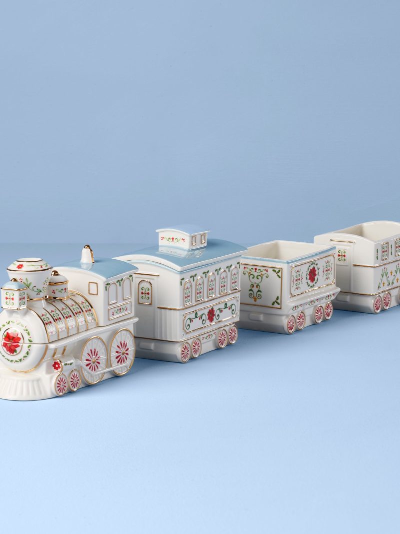 Lenox Holiday Village Christmas Train Server